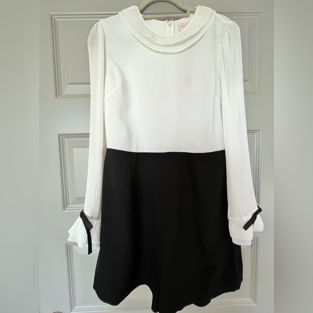 Romper never worn